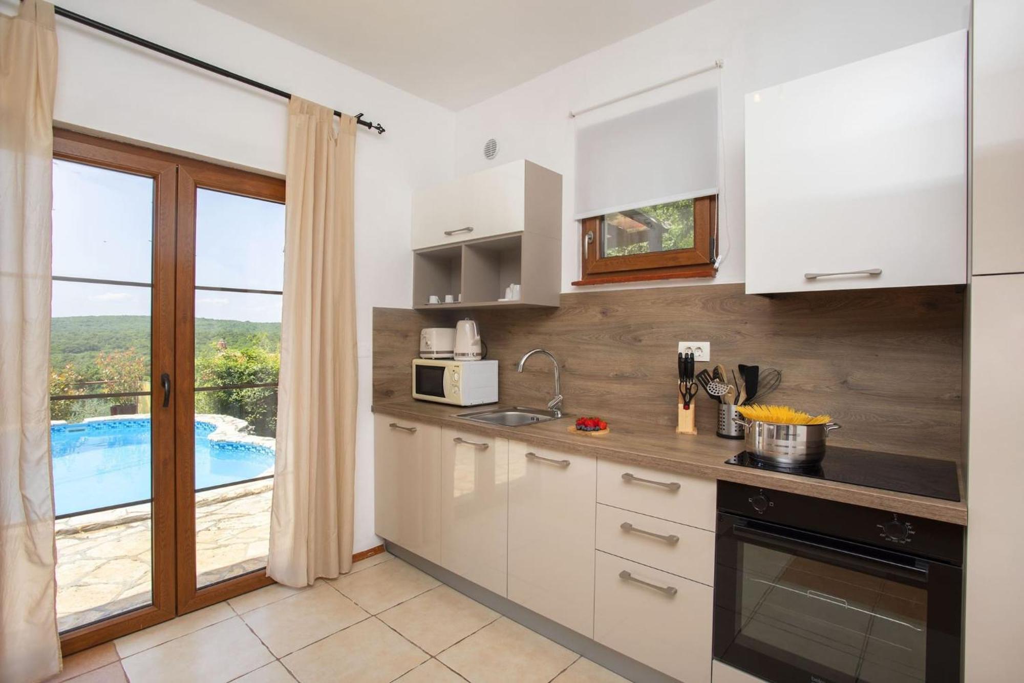 Holiday Home Deborah With Private Pool Labin  Esterno foto
