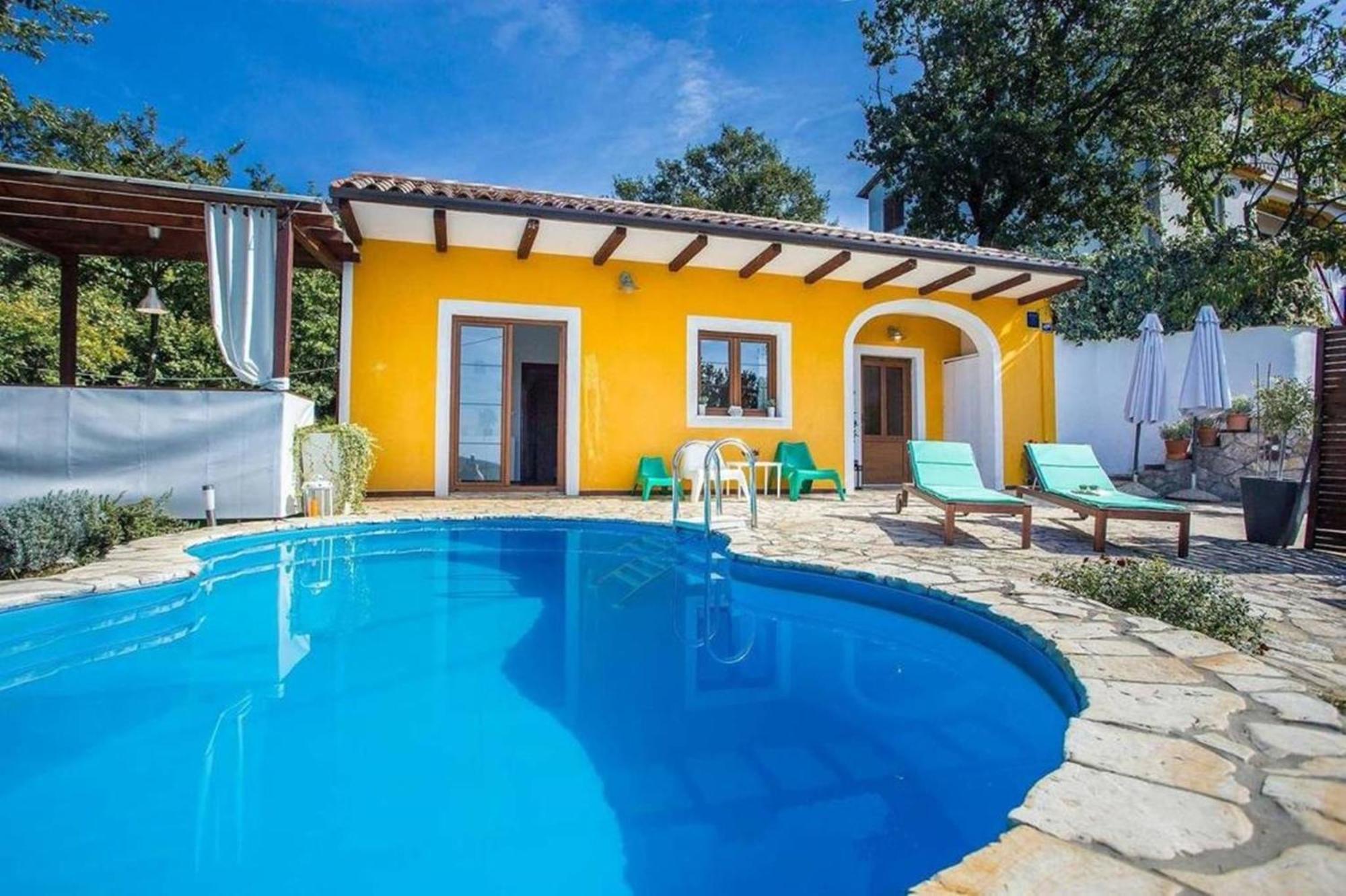 Holiday Home Deborah With Private Pool Labin  Esterno foto